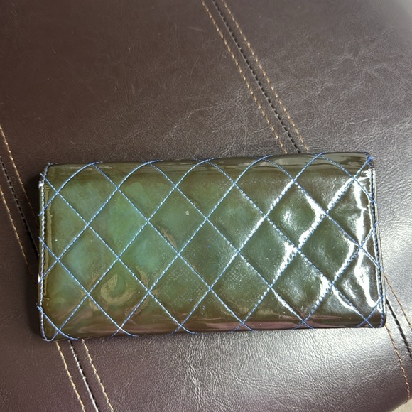 Chanel Black Quilted Leather Chain Wallet - Picture 16 of 17